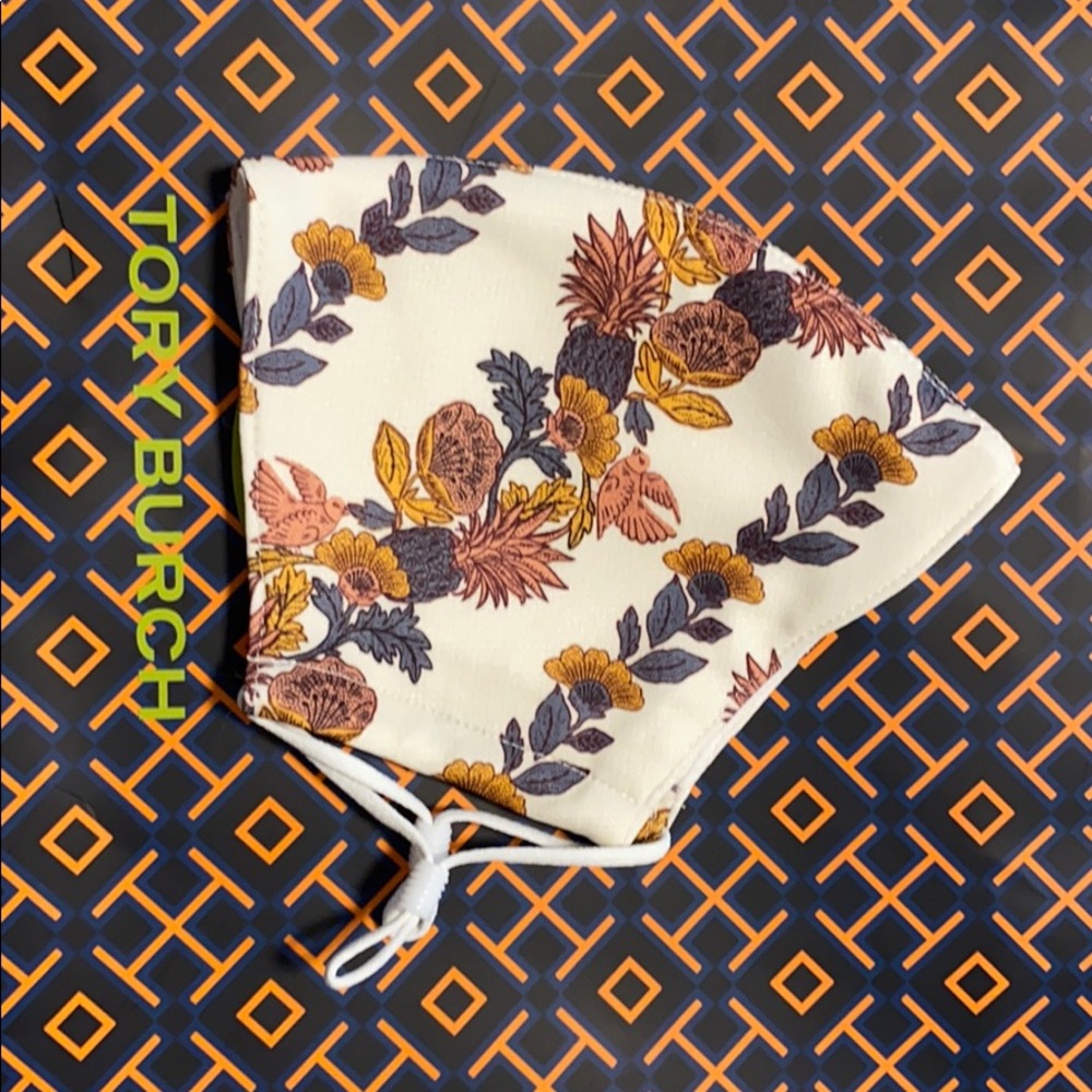NWT Tory Burch Face Mask